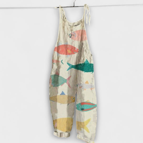 Ashley - Beige Latzhose mit Fischmotiv